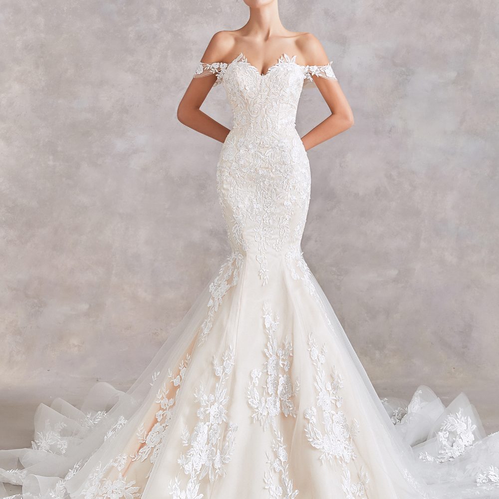 Sweetheart Lace Wedding Dress – Adela Designs